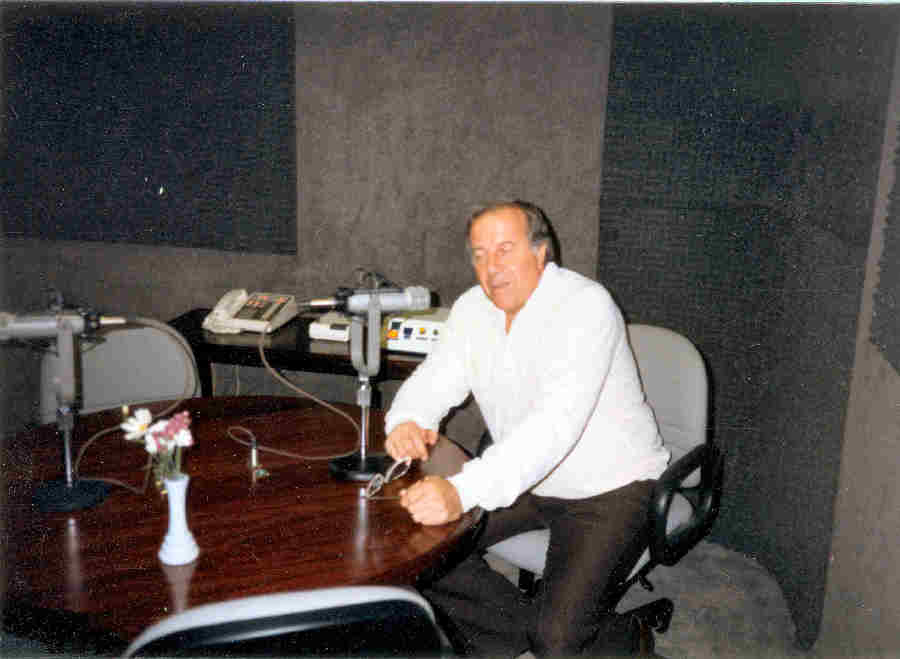 Lou Stumpo, AKA, Lou Sinclair in the KKHI Interview Studio Circa 1988